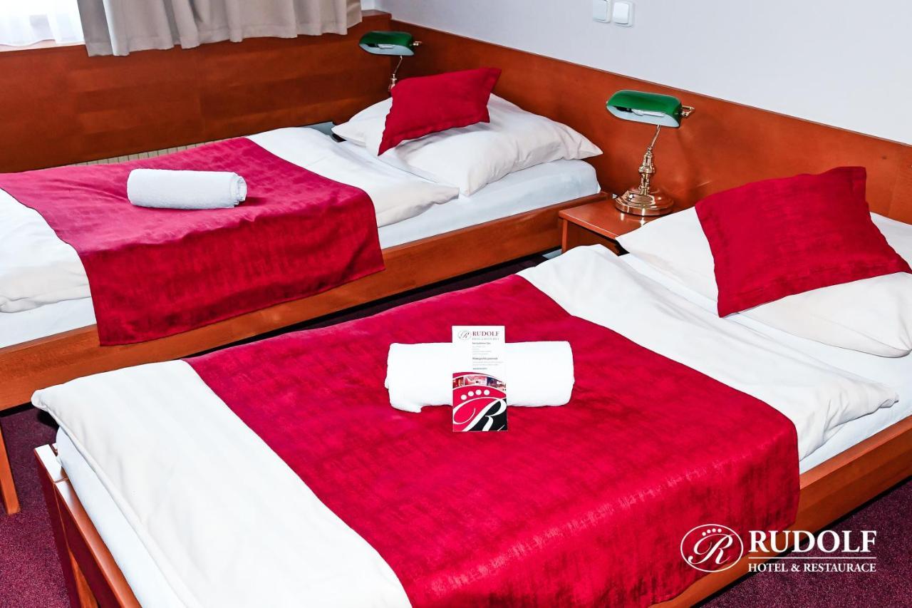 Hotel Rudolf ฮาวิรอฟ ภายนอก รูปภาพ