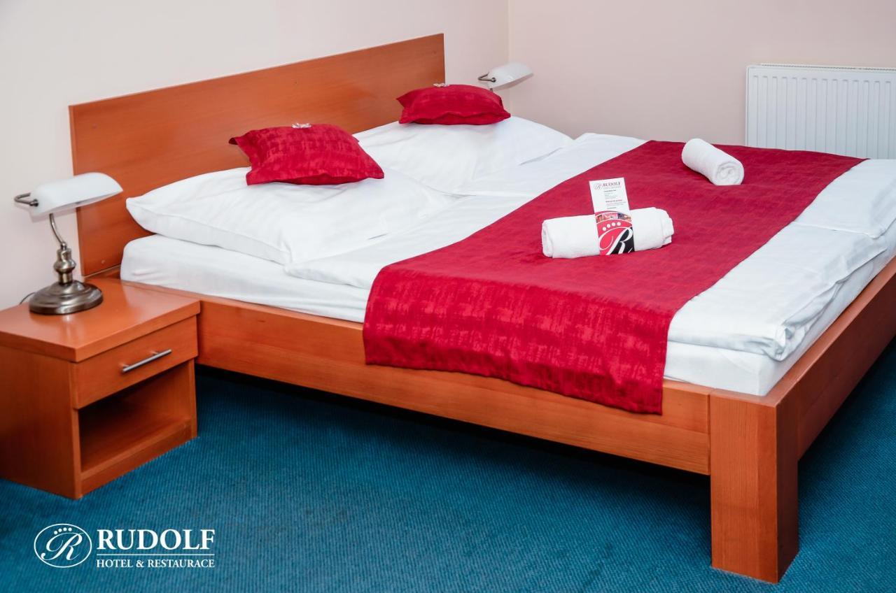 Hotel Rudolf ฮาวิรอฟ ภายนอก รูปภาพ