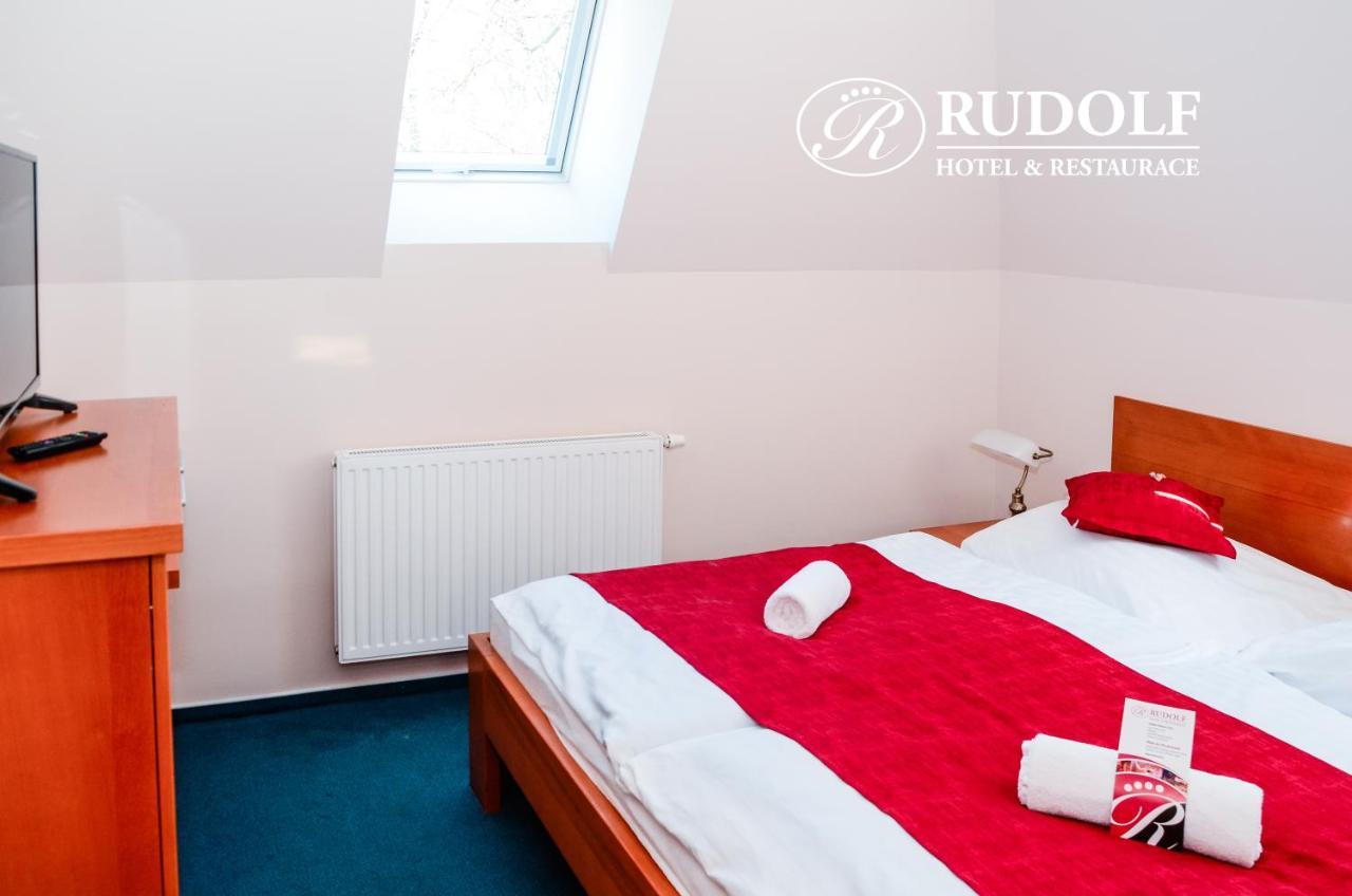 Hotel Rudolf ฮาวิรอฟ ภายนอก รูปภาพ