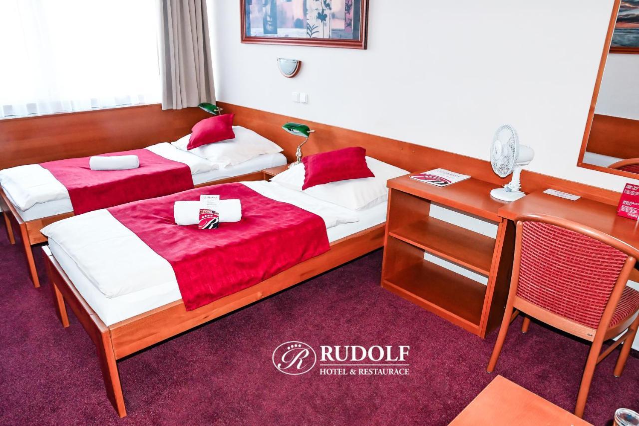 Hotel Rudolf ฮาวิรอฟ ภายนอก รูปภาพ