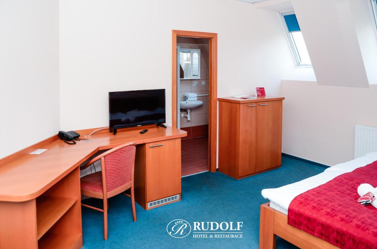 Hotel Rudolf ฮาวิรอฟ ภายนอก รูปภาพ