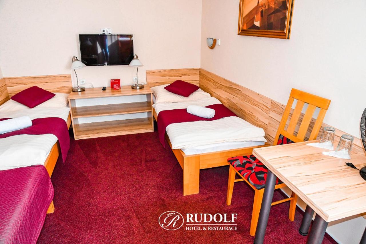 Hotel Rudolf ฮาวิรอฟ ภายนอก รูปภาพ