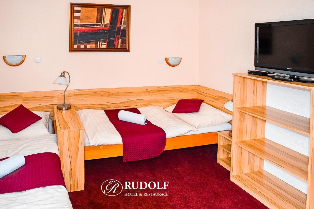 Hotel Rudolf ฮาวิรอฟ ภายนอก รูปภาพ