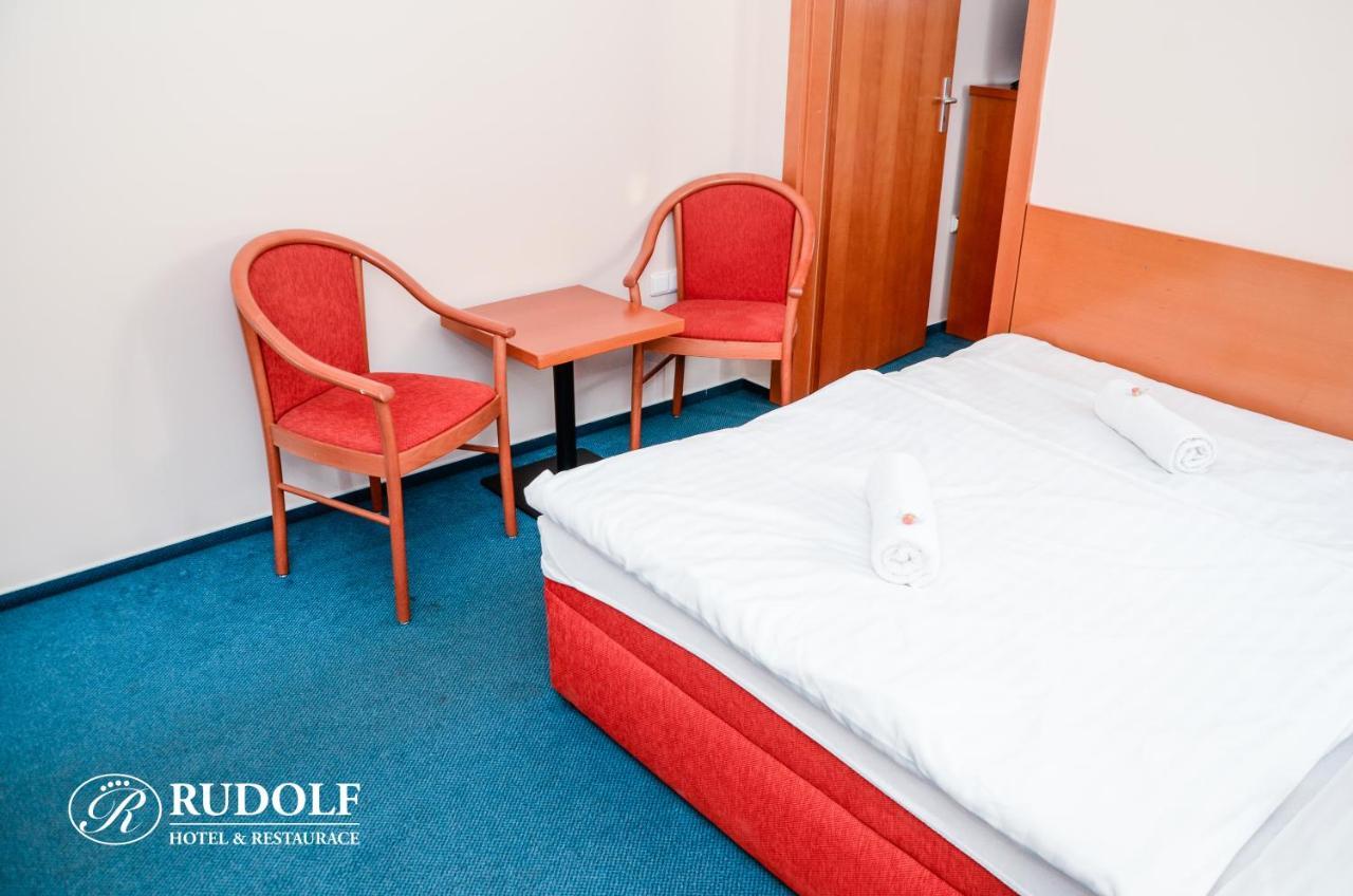 Hotel Rudolf ฮาวิรอฟ ภายนอก รูปภาพ