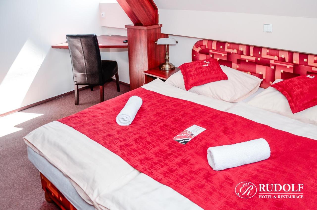 Hotel Rudolf ฮาวิรอฟ ภายนอก รูปภาพ